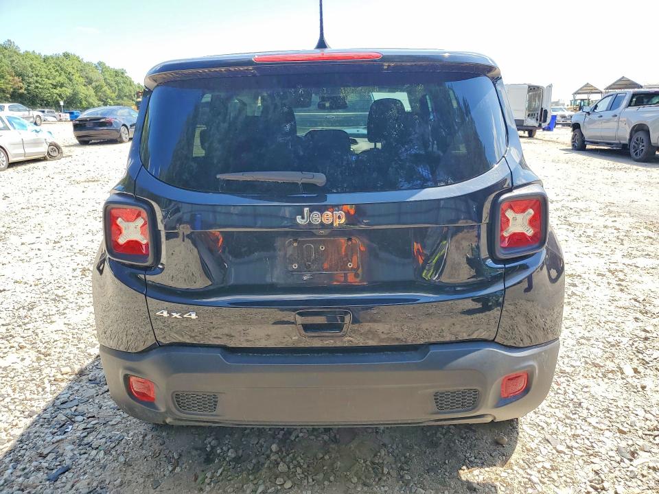 Photo 6 from auction – 2023 JEEP RENEGADE with VIN ZACNJDB19PPP22052