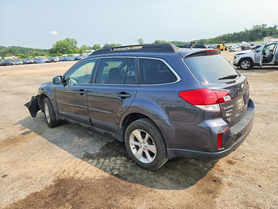 Photo 2 from auction – 2013 SUBARU OUTBACK with VIN 4S4BRBKCXD3218061