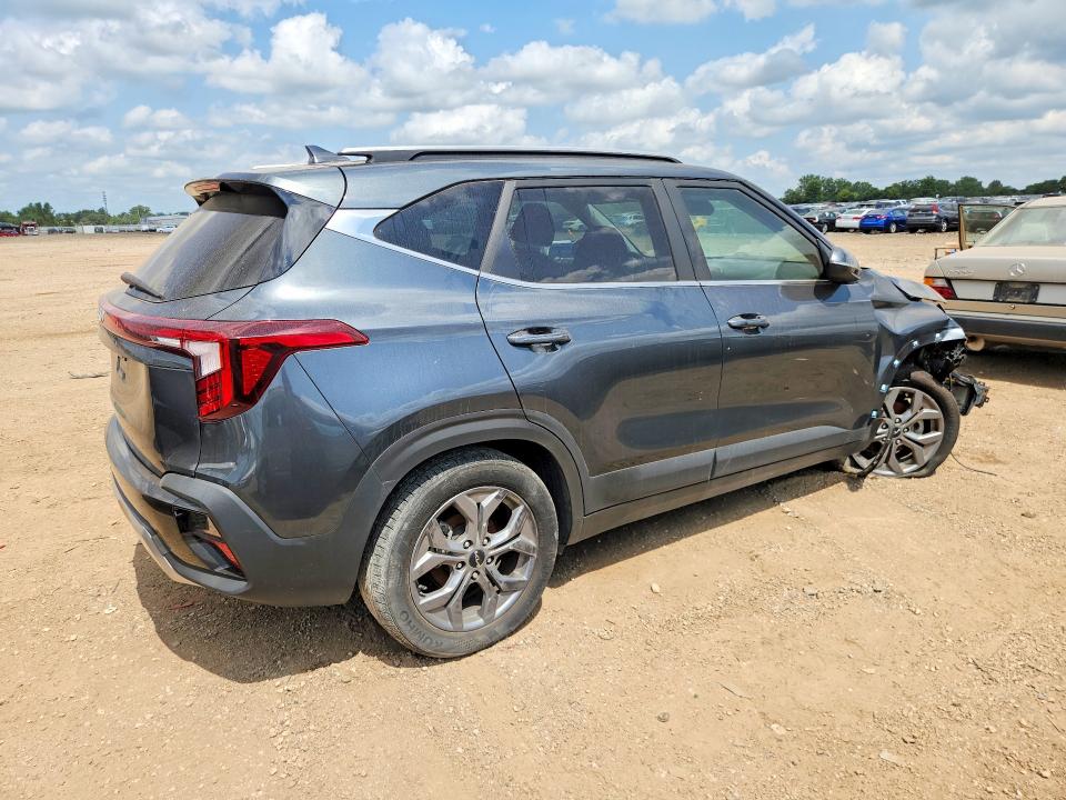 Photo 3 from auction – 2024 KIA SELTOS with VIN KNDEU2AA1R7518457