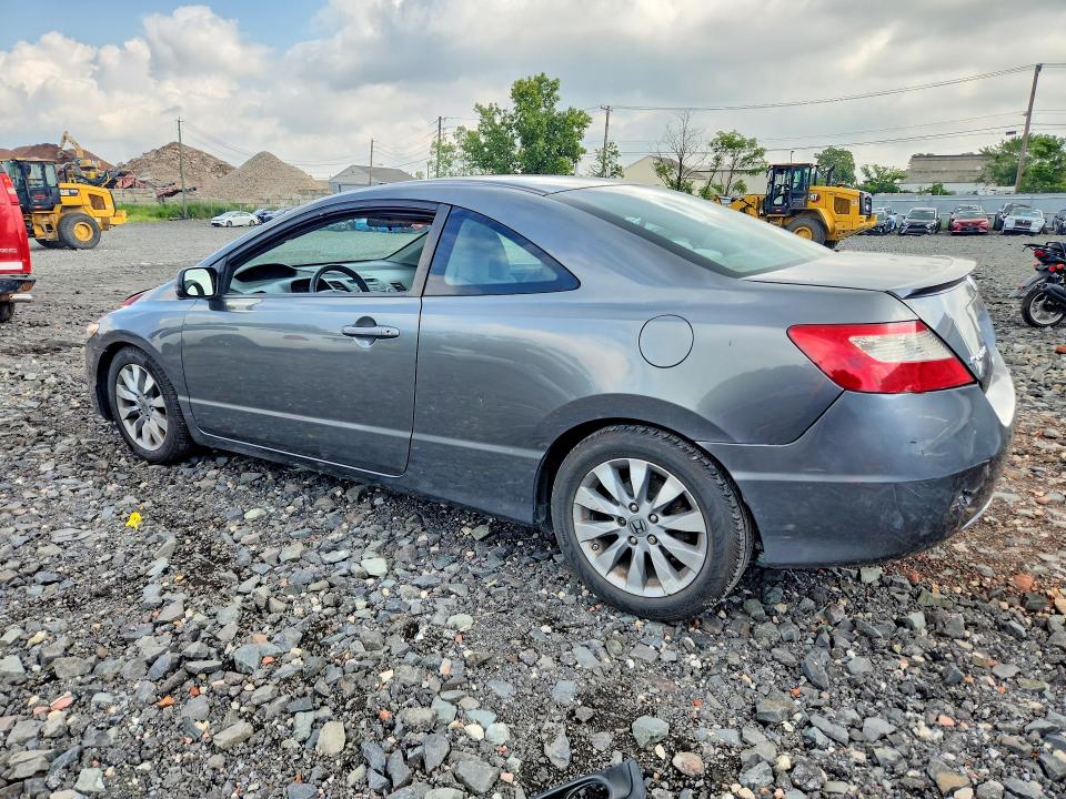 Photo 2 from auction – 2011 HONDA CIVIC with VIN 2HGFG1B81BH509447