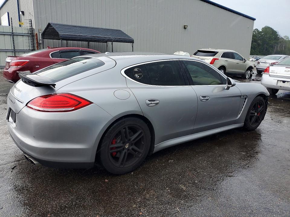 Photo 3 from auction – 2010 PORSCHE PANAMERA with VIN WP0AC2A74AL091972