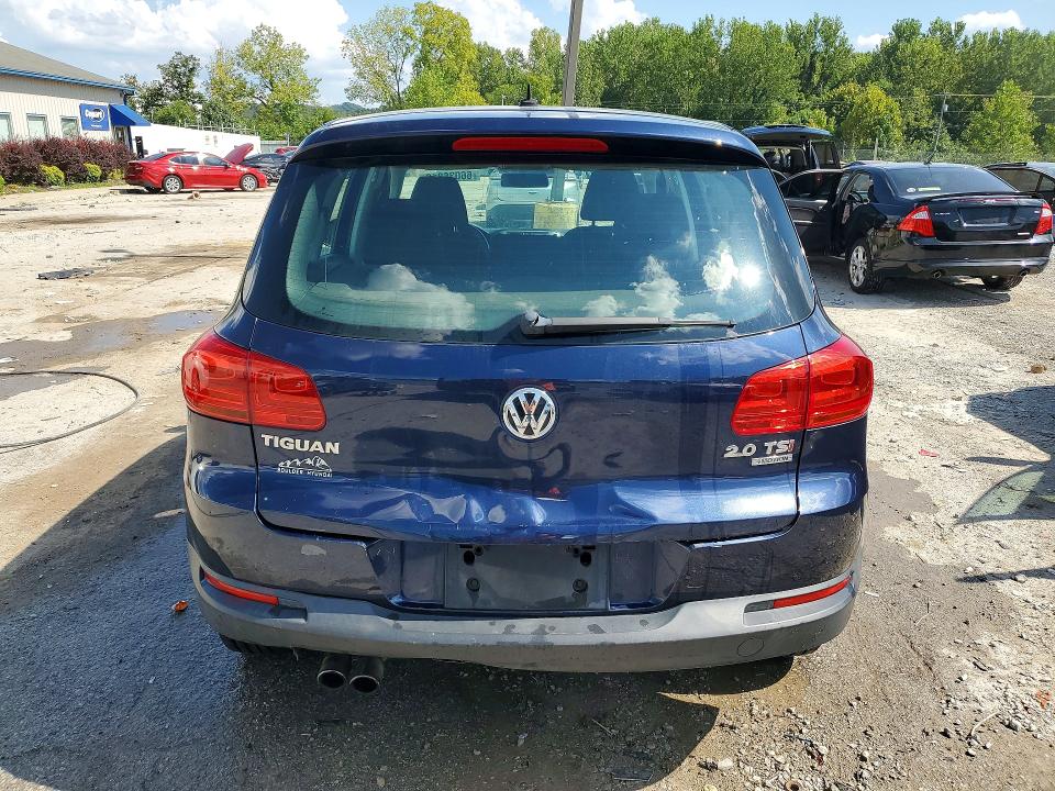 Photo 6 from auction – 2014 VOLKSWAGEN TIGUAN with VIN WVGBV3AX5EW551208