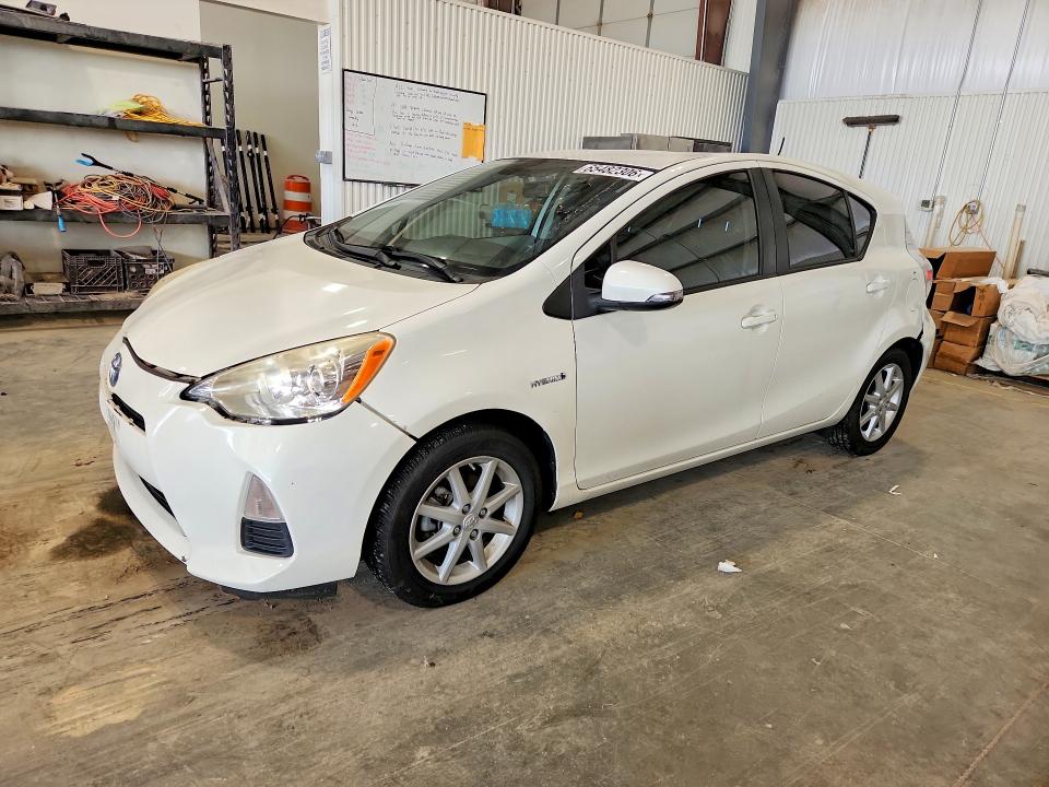 TOYOTA PRIUS C 2014 with VIN JTDKDTB30E1573049 - Photo from auction