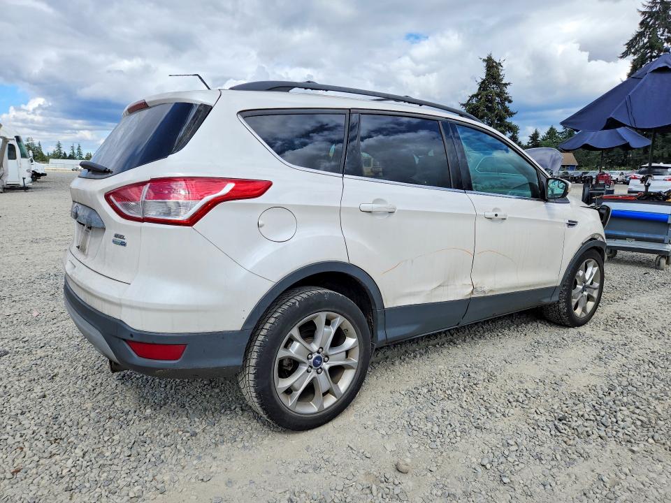 Photo 3 from auction – 2013 FORD ESCAPE with VIN 1FMCU9H94DUB56206