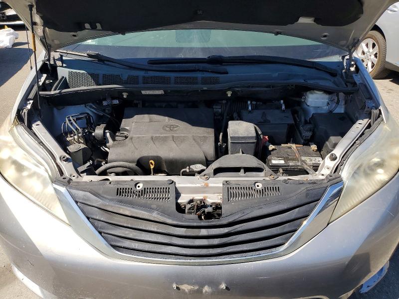 Photo 12 from auction – 2011 TOYOTA SIENNA with VIN 5TDKK3DC6BS042357