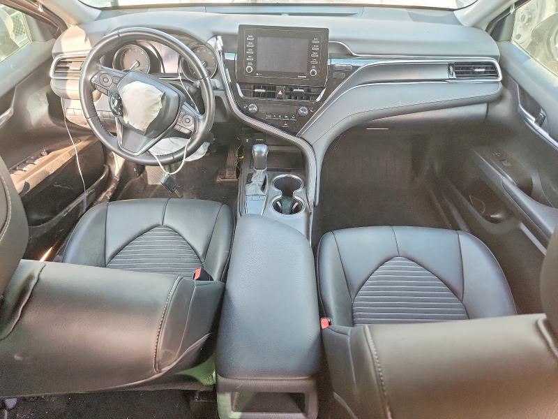 Photo 8 from auction – 2022 TOYOTA CAMRY with VIN 4T1G11AK9NU017151