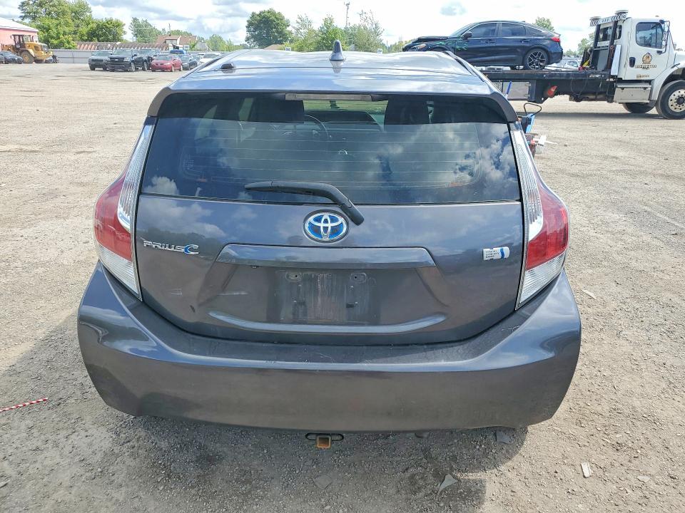 Photo 6 from auction – 2016 TOYOTA PRIUS C with VIN JTDKDTB37G1123787