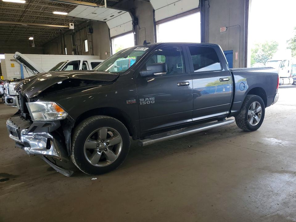 RAM 1500 2018 с VIN 3C6RR7LT8JG228375 - Снимка от търг