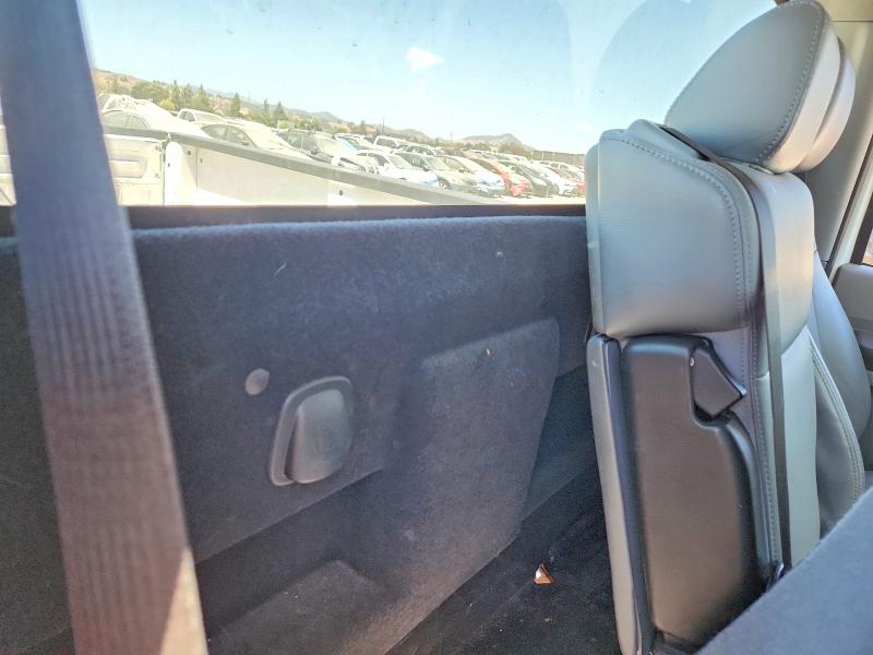 Photo 10 from auction – 2015 FORD F250 with VIN 1FTBF2A66FEB88685