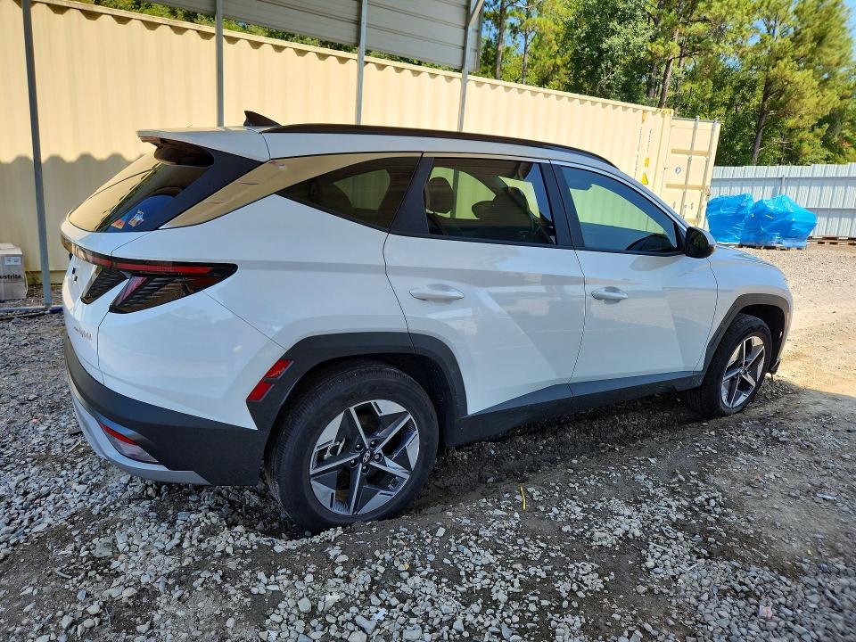Photo 3 from auction – 2025 HYUNDAI TUCSON with VIN KM8JCDD16SU350097