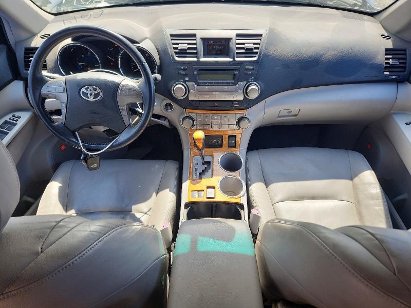 Photo 8 from auction – 2009 TOYOTA HIGHLANDER with VIN JTEEW44A892036014