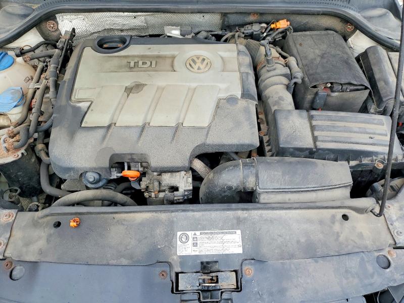 Photo 11 from auction – 2011 VOLKSWAGEN JETTA with VIN 3VW3L7AJXBM047490