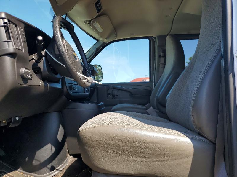 Photo 7 from auction – 2015 CHEVROLET EXPRESS G2500 with VIN 1GAWGPFG5F1220717