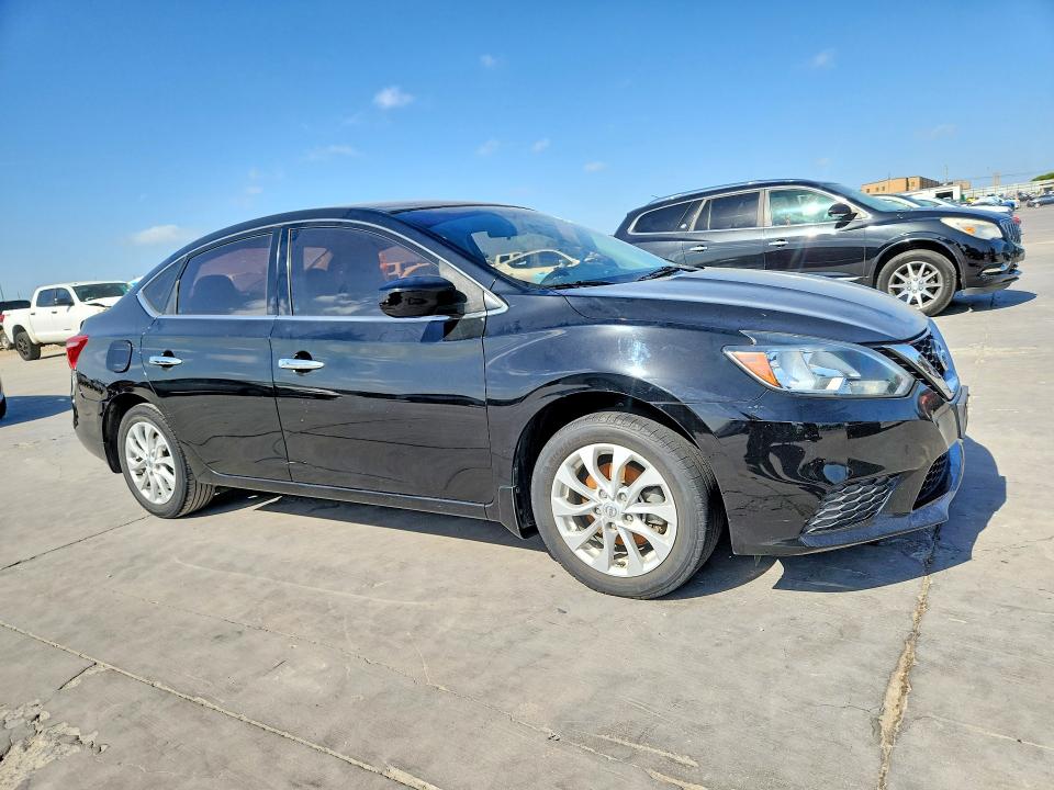 Photo 4 from auction – 2018 NISSAN SENTRA with VIN 3N1AB7AP1JY209910
