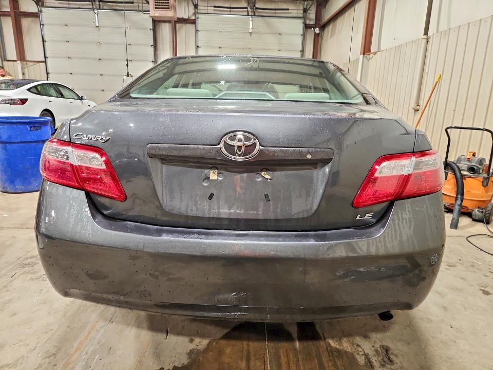 Photo 6 from auction – 2007 TOYOTA CAMRY with VIN 4T1BE46K97U080097