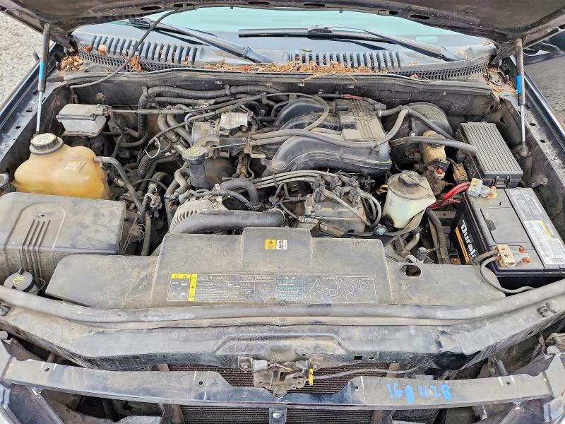 Photo 12 from auction – 2002 FORD EXPLORER with VIN 1FMZU73E62UC08967