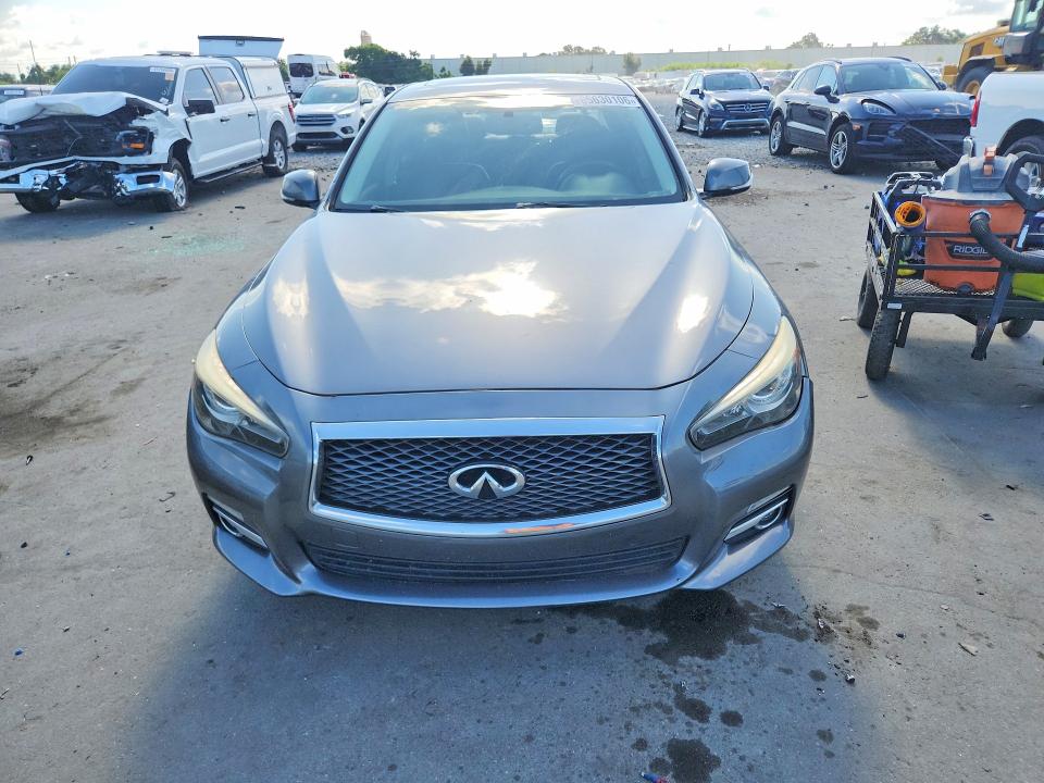 Photo 5 from auction – 2017 INFINITI Q50 with VIN JN1CV7AR8HM680662