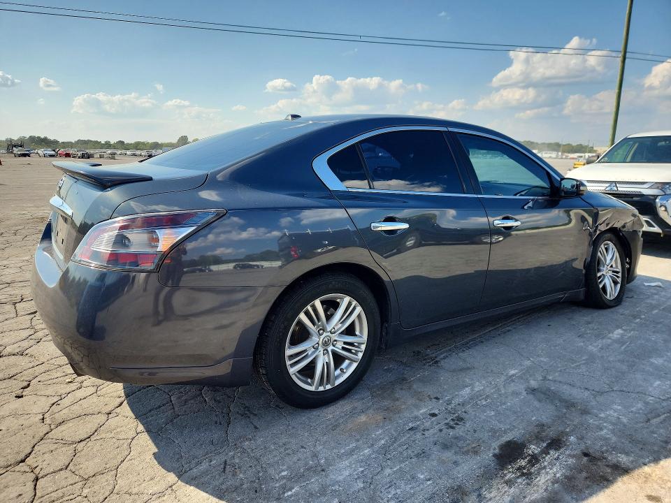 Photo 3 from auction – 2013 NISSAN MAXIMA with VIN 1N4AA5AP4DC845003