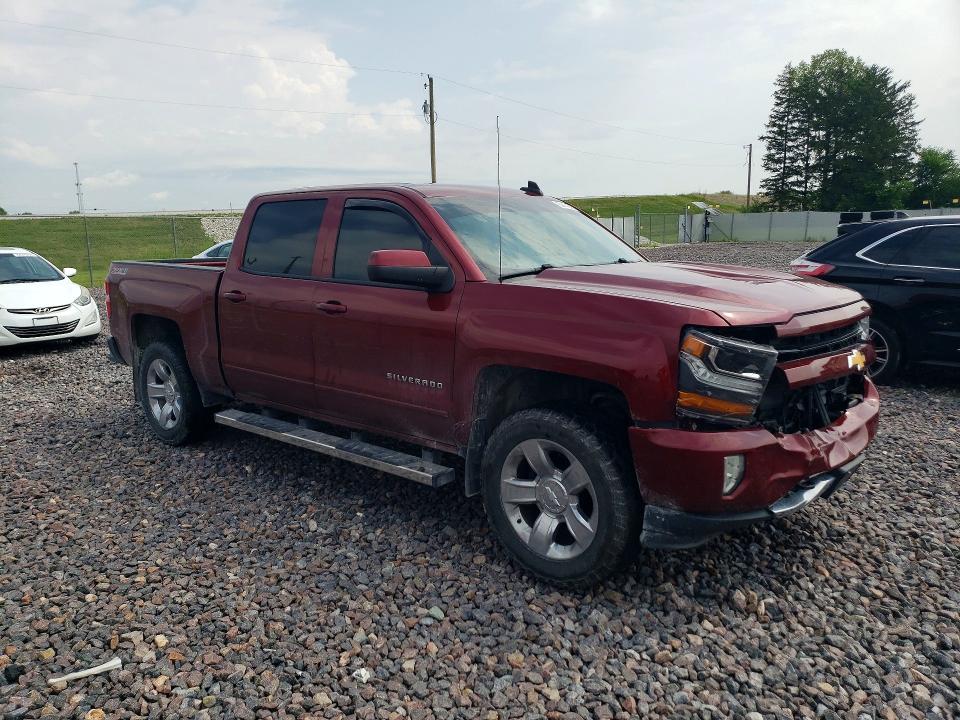 Photo 4 from auction – 2017 CHEVROLET SILVERADO with VIN 3GCUKREC8HG239404