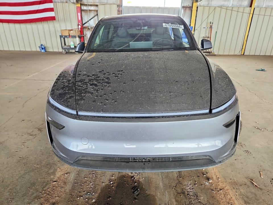 Фото 5 с аукциона – 2026 TESLA MODEL Y с VIN 7SAYGDED4TF612082