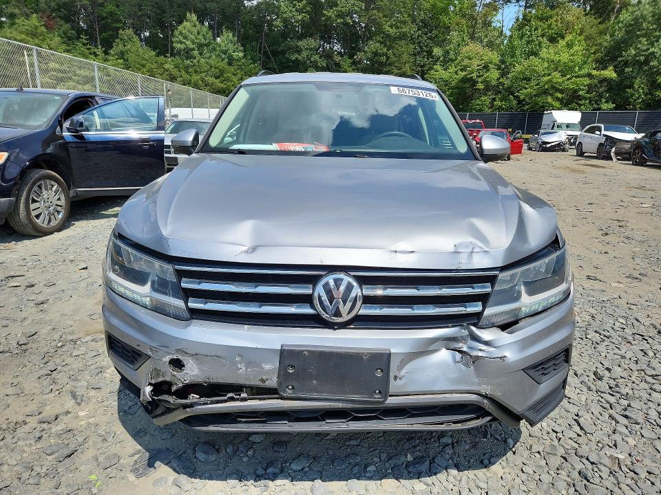 Снимка 5 от търг – 2019 VOLKSWAGEN TIGUAN с VIN 3VV0B7AXXKM184539