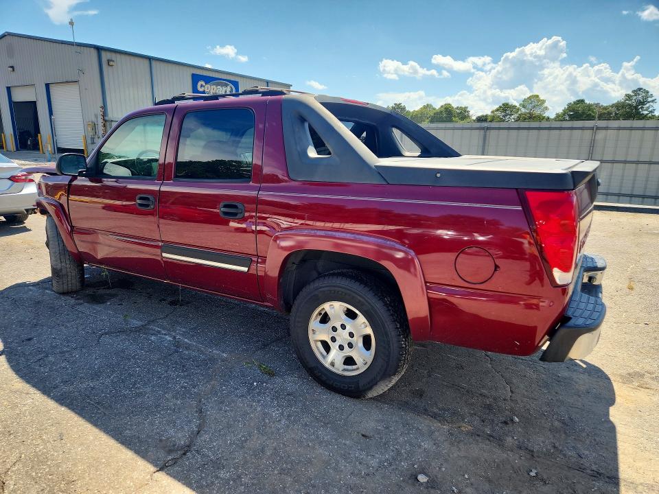 Photo 2 from auction – 2005 CHEVROLET AVALANCHE with VIN 3GNEC12Z85G236727