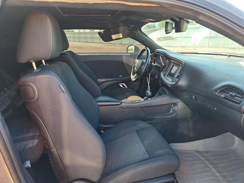Photo 10 from auction – 2018 DODGE CHALLENGER with VIN 2C3CDZAG7JH229276