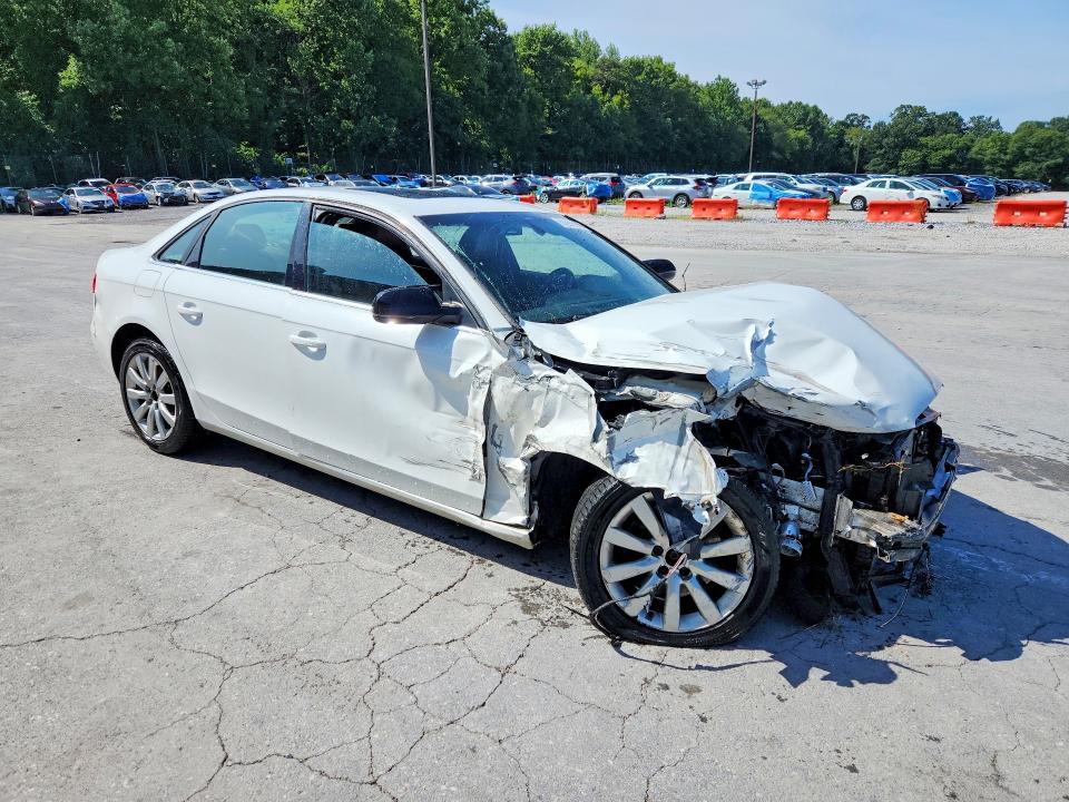 Photo 4 from auction – 2013 AUDI A4 with VIN WAUBFAFL3DN047298