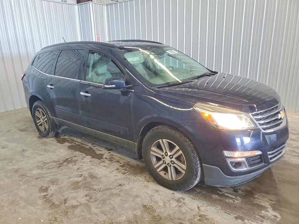 Photo 4 from auction – 2017 CHEVROLET TRAVERSE with VIN 1GNKVHKD1HJ160359