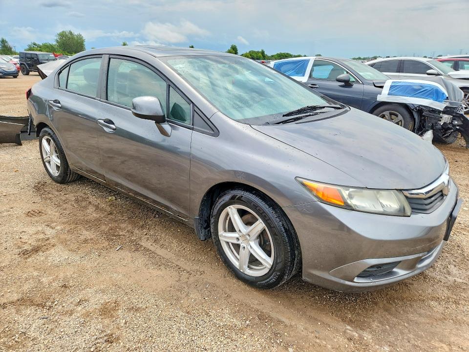 Photo 4 from auction – 2012 HONDA CIVIC with VIN 19XFB2F83CE029226