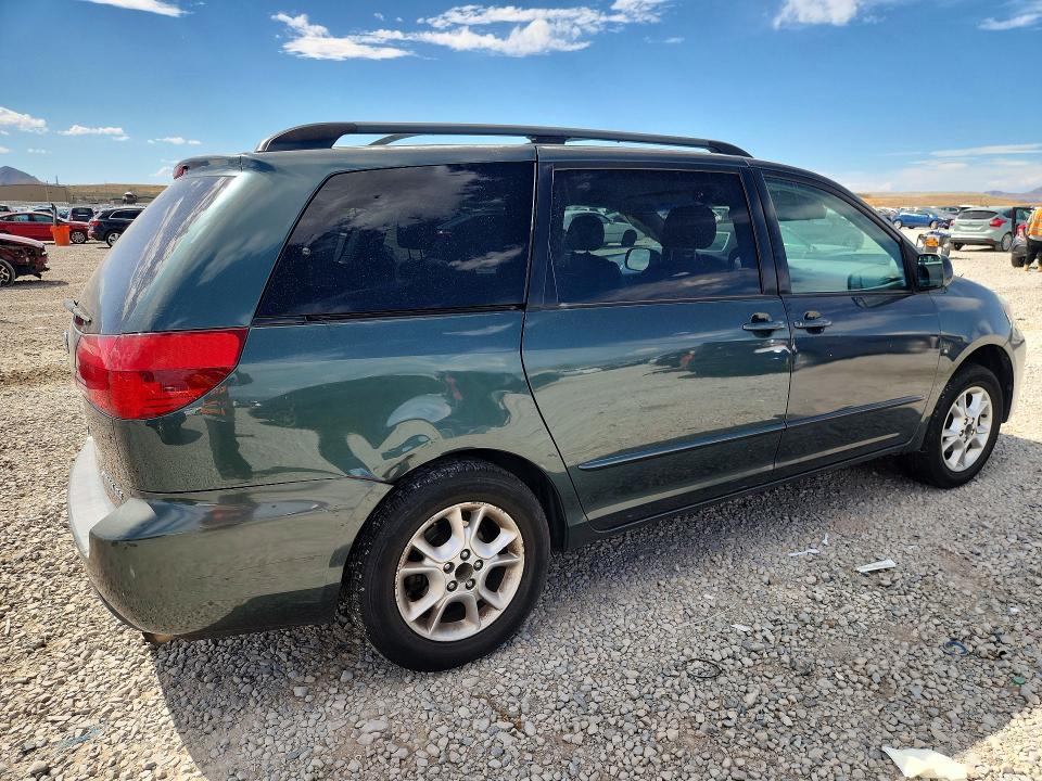 Photo 3 from auction – 2004 TOYOTA SIENNA with VIN 5TDZA22C94S174112