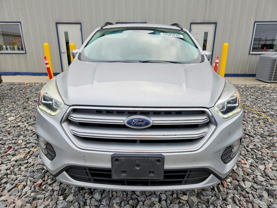 Photo 5 from auction – 2017 FORD ESCAPE with VIN 1FMCU0GD9HUC61539