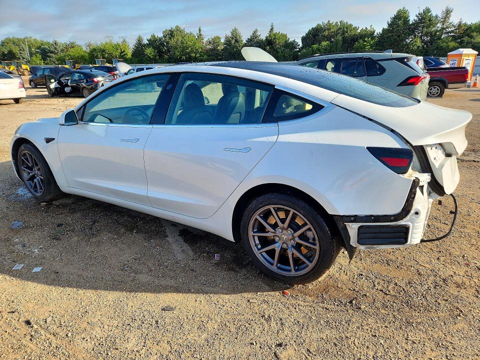 Photo 2 from auction – 2020 TESLA MODEL 3 with VIN 5YJ3E1EA8LF785475