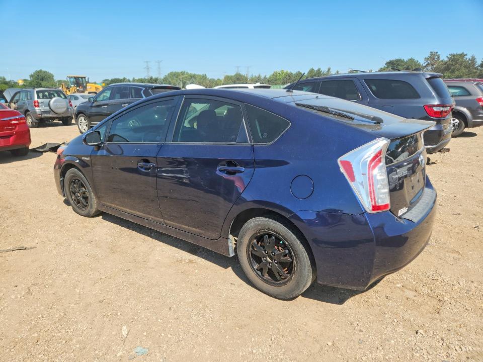 Photo 2 from auction – 2015 TOYOTA PRIUS with VIN JTDKN3DU2F0417959