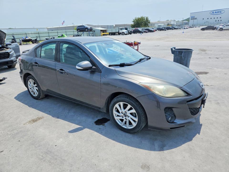 Photo 4 from auction – 2013 MAZDA 3 with VIN JM1BL1W77D1745872
