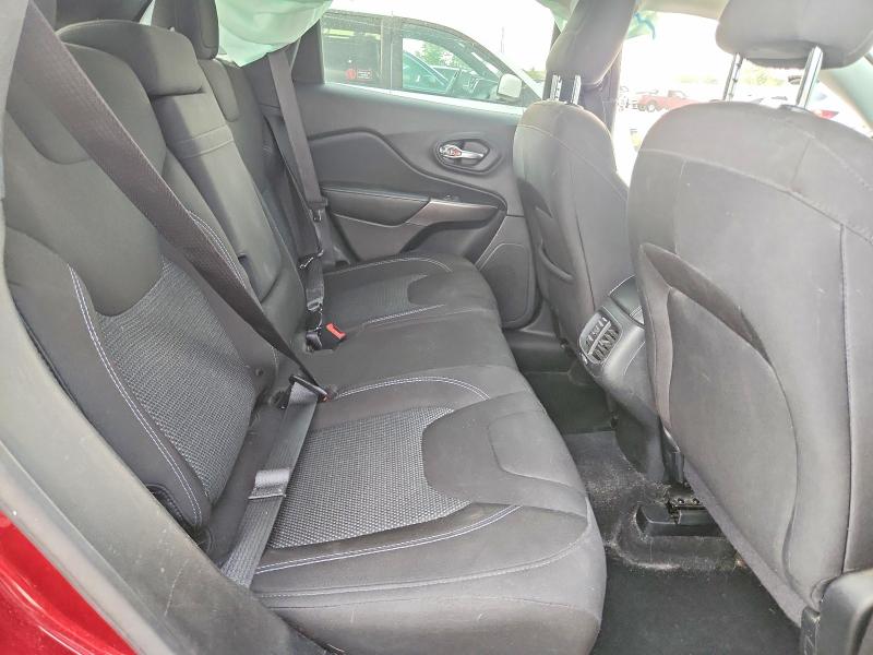Photo 11 from auction – 2019 JEEP CHEROKEE with VIN 1C4PJLCB6KD370021
