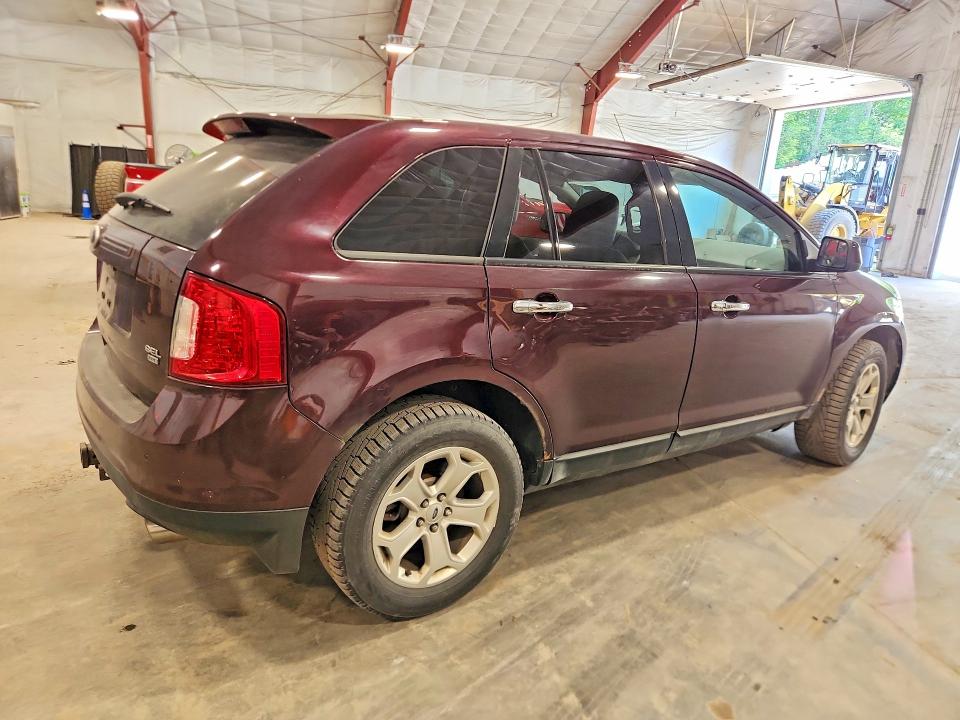 Photo 3 from auction – 2011 FORD EDGE with VIN 2FMDK4JC0BBA37543