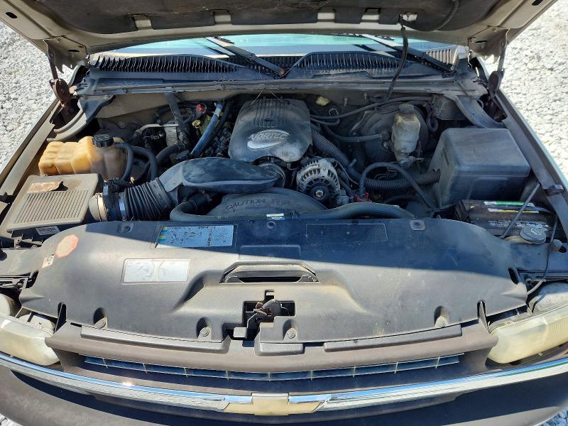 Photo 11 from auction – 2002 CHEVROLET SILVERADO with VIN 2GCEC19T721212157