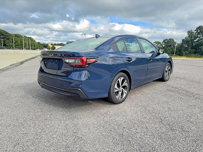 Photo 4 from auction – 2025 SUBARU LEGACY with VIN 4S3BWAD60S3032816