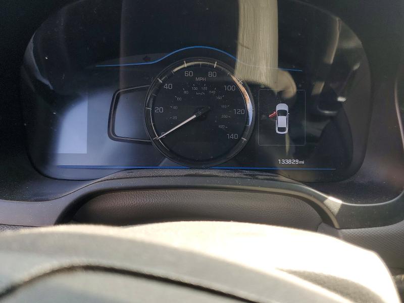 Photo 9 from auction – 2019 HYUNDAI IONIQ with VIN KMHC65LC3KU168530