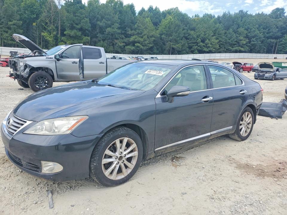 LEXUS ES 2011 with VIN JTHBK1EG4B2460797 - Photo from auction
