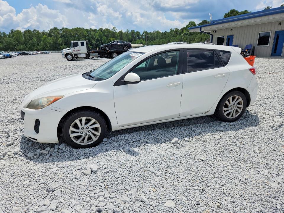 MAZDA 3 2012 with VIN JM1BL1L85C1599774 - Photo from auction