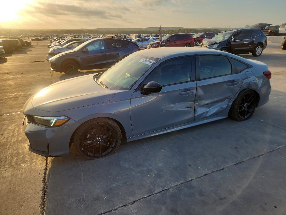 HONDA CIVIC 2026 with VIN 2HGFE2F53TH578590 - Photo from auction