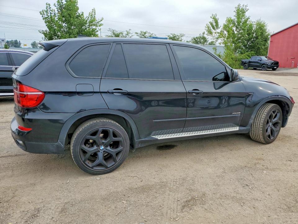 Фото 3 с аукциона – 2011 BMW X5 с VIN 5UXZV4C53BL738429