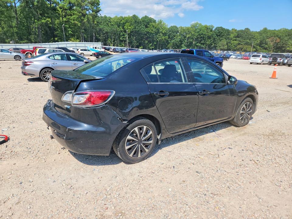 صورة رقم 3 من المزاد - 2013 MAZDA 3 مع VIN JM1BL1U77D1702751