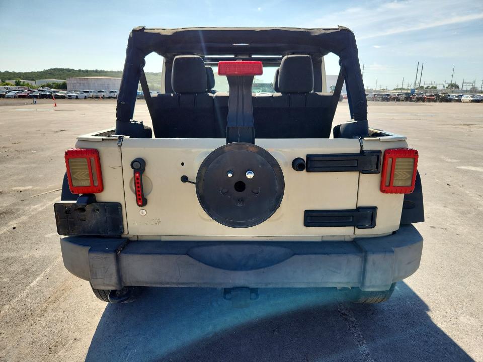 Снимка 6 от търг – 2011 JEEP WRANGLER UNLIMITED с VIN 1J4BA3H15BL544879