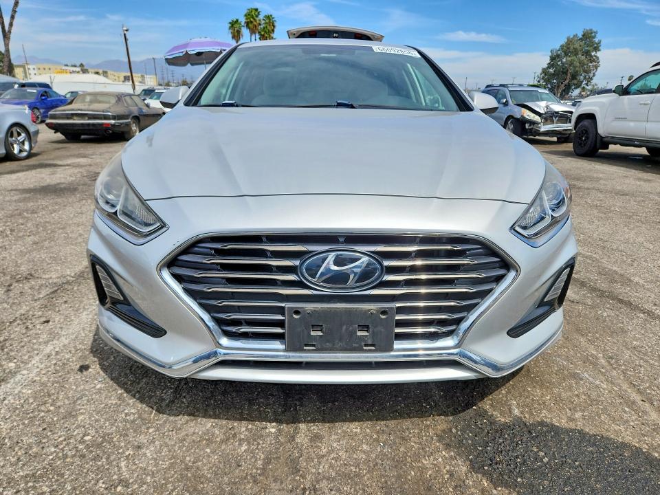 Photo 5 from auction – 2019 HYUNDAI SONATA with VIN 5NPE24AF4KH767463