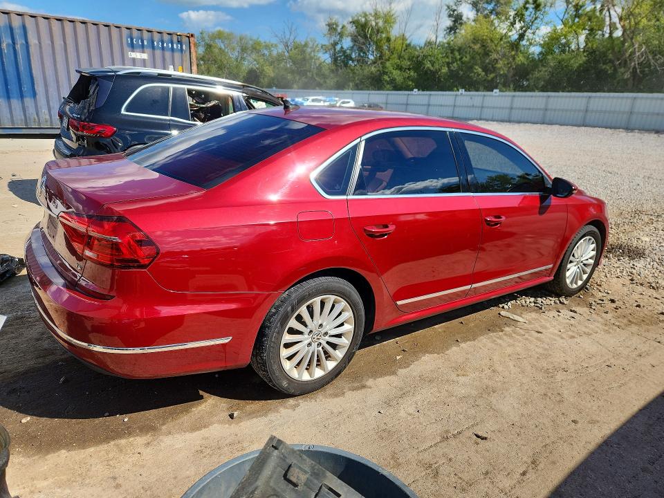 Photo 3 from auction – 2016 VOLKSWAGEN PASSAT with VIN 1VWBS7A32GC065457