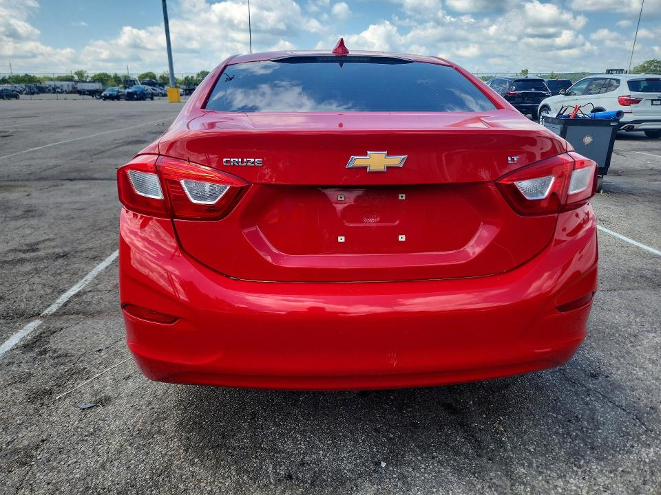 Photo 6 from auction – 2017 CHEVROLET CRUZE with VIN 1G1BE5SM0H7202355