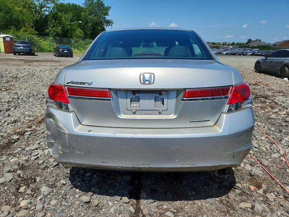 Photo 6 from auction – 2012 HONDA ACCORD with VIN 1HGCP2F61CA244062
